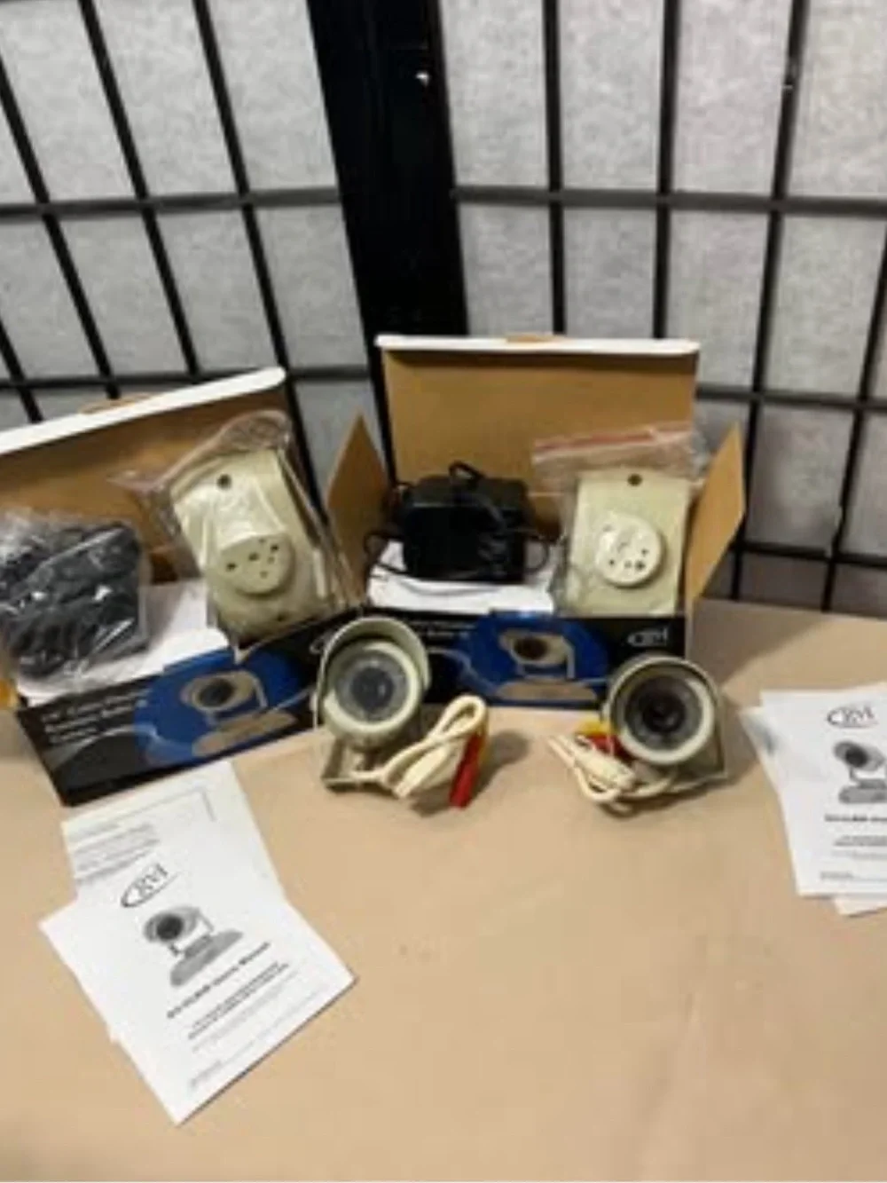2 Early 2000-2004 Samsung GV-CLRIR Color CCD Security Cameras DVR or NVR